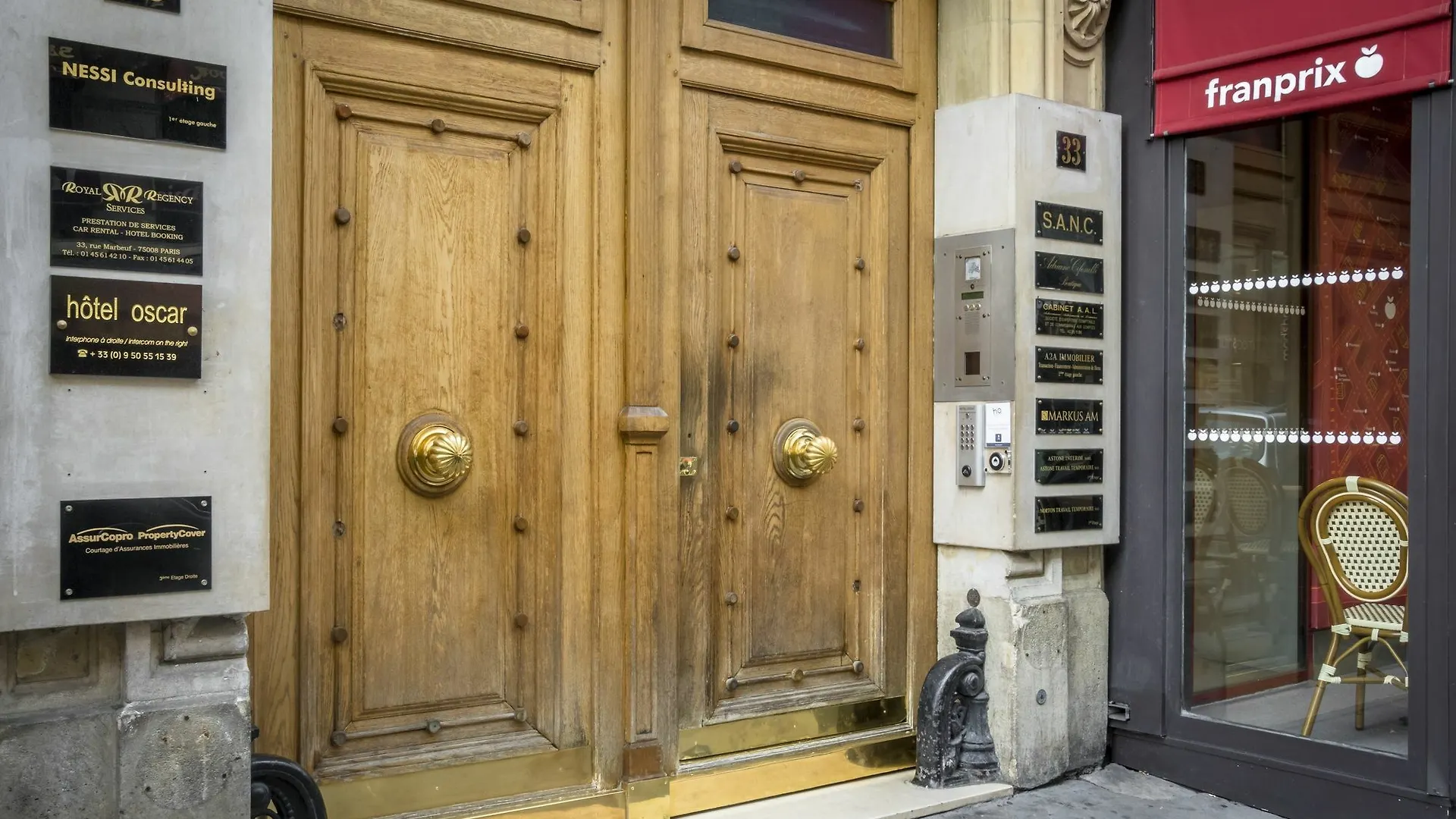 Hotel Oscar *